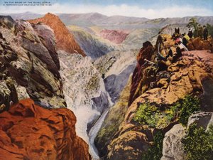 Am Rande der Royal Gorge (Farbfoto) von American Photographer