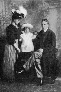 William Randolph Hearst und seine Familie, veröffentlicht in The Graphic, 27. Oktober 1906 von American Photographer