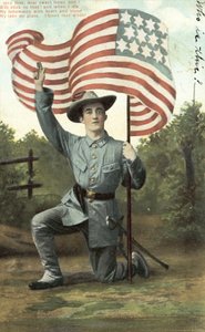 Amerikanischer Soldat hält die Stars and Stripes