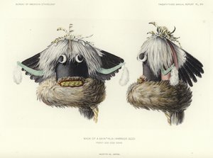Maske eines Sayathlia (Kriegergott) - Vorder- und Seitenansicht von American School