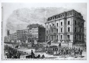 New York City: Demonstration der farbigen Einwohner von New York zu Ehren der Annahme des fünfzehnten Verfassungszusatzes der Vereinigten Staaten, 8. April 1870, aus 