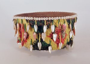 Pomo-Geschenkkorb aus Kalifornien von American School