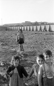 Lager hinter der Fabrik, Crotone