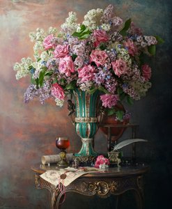 Klassisches Blumenstillleben von Andrey Morozov