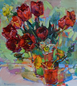 Lebhafte rote Tulpen