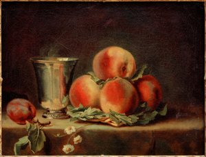 Pfirsiche und Silberbecher