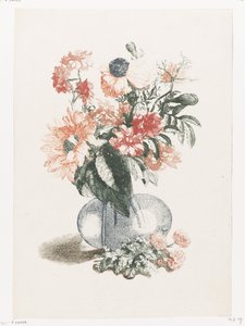 Glasvase mit verschiedenen Blumen und einer Sonnenblume