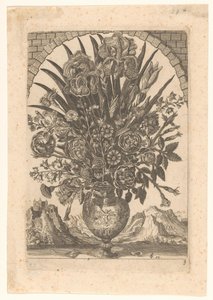 Vase mit Blumen und Berglandschaft