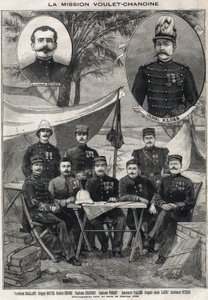 Die Voulet-Chanoine-Mission, französische Expedition zur kolonialen Eroberung des Tschad: Porträt von Leutnant Octave Meynier (1874-1961) und Oberst Arsène Klobb (1857-1899) mit unten links nach rechts: Leutnant Joalland, Sergeant Boutel, Doktor von Anonymous Anonymous