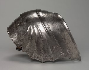 Gotische fächerförmige Schulterplatte, um 1485-1500
