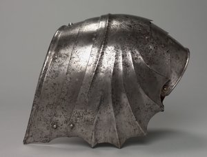 Gotische fächerförmige Schulterplatte, ca. 1485-1500