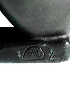 Kauerndes Mädchen, das einen Fuß hält von Aristide Maillol