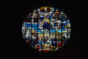 Mariä Himmelfahrt (Buntglas)