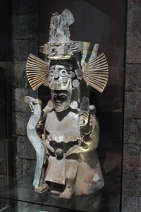 Weihrauchbrenner in Form des Gottes Tlaloc, Tlahuac, Spätpostklassische Periode, ca. 1500 von Aztec