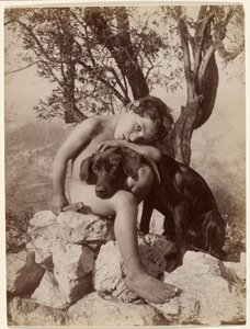 Junger nackter Junge und Hund von Baron Wilhelm von Gloeden