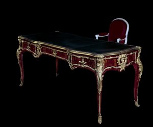 Möbel Louis XV: Schreibtisch des Dauphins