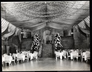 Empfangsraum im Ritz-Carlton Hotel, 1915 oder 1916