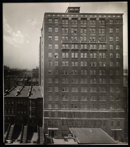 Das Hotel Robert Fulton, 228 West 71st Street, New York, 1920