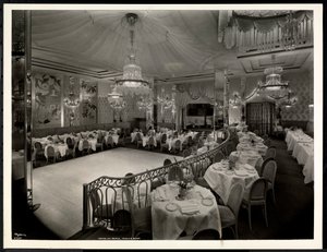 Der Iridium-Raum im Hotel St. Regis, 1937