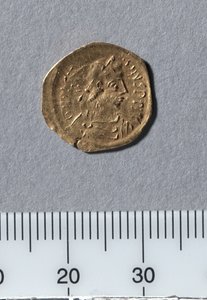 Halber Tremissis von Justinian I., Konstantinopel, 527-565 (Gold) von Byzantine School