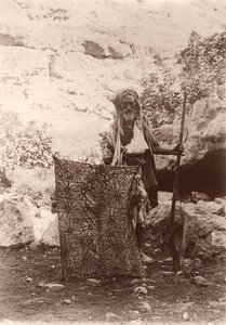 Ein Jäger und ein Lockvogel, ca. 1894-1914