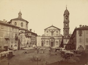 Ansichten von Mailand: Piazza Santo Stefano