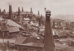 Ölquellen von Bustenari, Rumänien (s/w Foto)