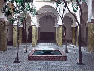 Nordmarokko, Tanger, Innenhof einer Botschaft, Bilddatum: ca. 1910