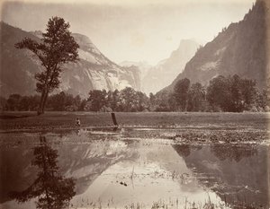 Die Kuppeln, Yosemite von Carleton E. Watkins.