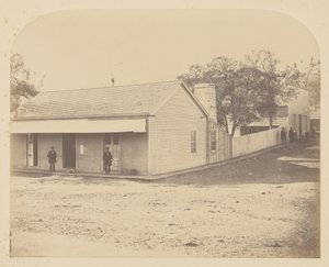 Büro, Bear Valley