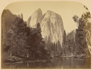 Flussansicht - Cathedral Rocks von Carleton Watkins