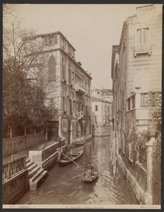 Rio delle Erbe und Van-Axel-Palast
