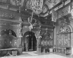 Der Hallenbildschirm von Charles Latham