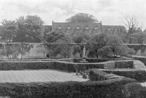 Die Reitschule von der großen Mauer von Charles Latham