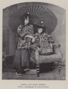 Lorina und Alice Liddell (s/w Foto)
