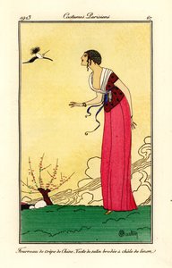 Frau im Glockenhut, Etuikleid und Satinoberteil