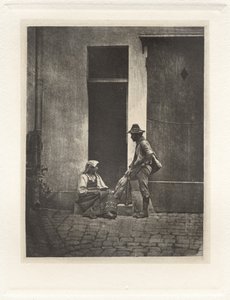 Pifferaro stehend und italienische Bäuerin sitzend, im Hof des 21 Quai Bourbon (Tafel IV) von Charles Nègre, André Jammes