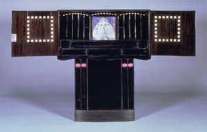 Schreibtisch für Hill House, Helensburgh, ca. 1902 (offen) von Charles Rennie Mackintosh