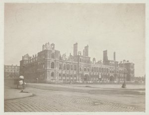Pariser Brand (Die Fassade des Rathauses), aus der Serie "Paris Incendié" von Charles Soulier