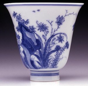 Halb-Eierschalen-Becher, Kangxi-Marke und -Periode 1662-1722