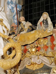 Stifterdenkmal für Herzog Odilo und seine Herzogin Hiltrud in der St. Margaretenkirche, Osterhofen, Bayern