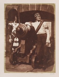 Artillerist und Highlander, Edinburgh Castle (Salzpapierabzug von Kalotyp-Negativ) von David Octavius Hill