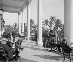 Veranda des Hotel Royal Palm, Miami, Florida, ca. 1905 von Detroit Publishing Co.