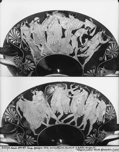 Attische rotfigurige Schale, die Dionysos zeigt, wie er Hephaistos zurück zum Olymp bringt, um 480 v. Chr.
