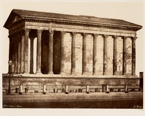 Maison Carrée in Nîmes von Édouard Baldus
