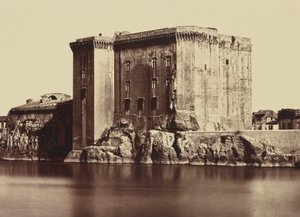 Tarascon. Schloss
