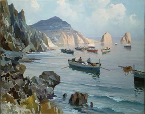 Boote in einer felsigen Bucht