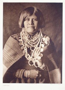 Ein Zuni-Mädchen von Edward Sheriff Curtis