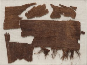 Fragmente ägyptischer Mumienwicklungen, gefunden im Sarg von Senbi, Mittleres Reich, ca. 1918-1859 v. Chr.