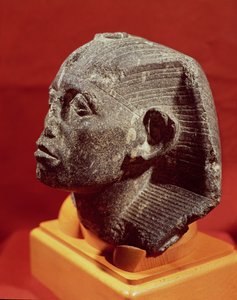 Kopf von Sesostris III., aus Medamud bei Karnak, Mittleres Reich, ca. 1862-43 v. Chr.
